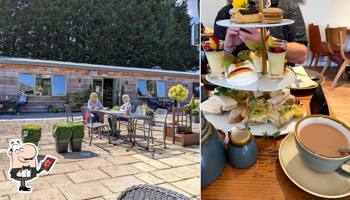 The Boxwood Café