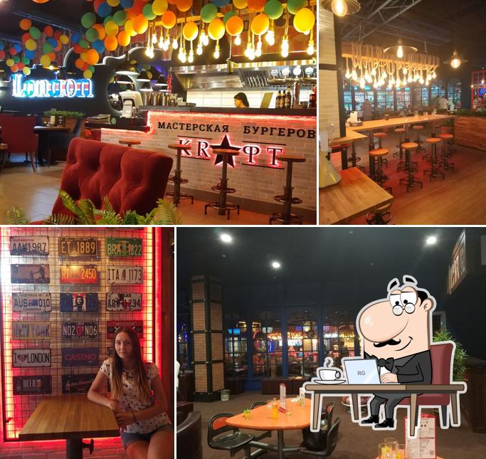 Интерьер "London Strike Cafe"