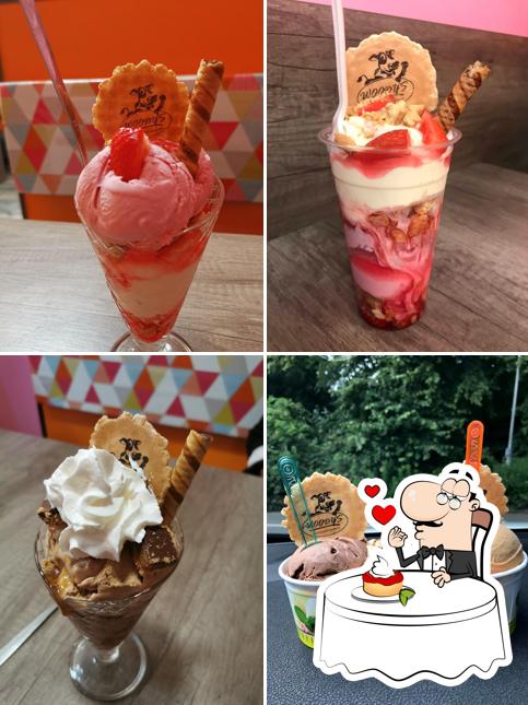 Woodys Ice Cream Parlour & Dessert Bar Mauchline