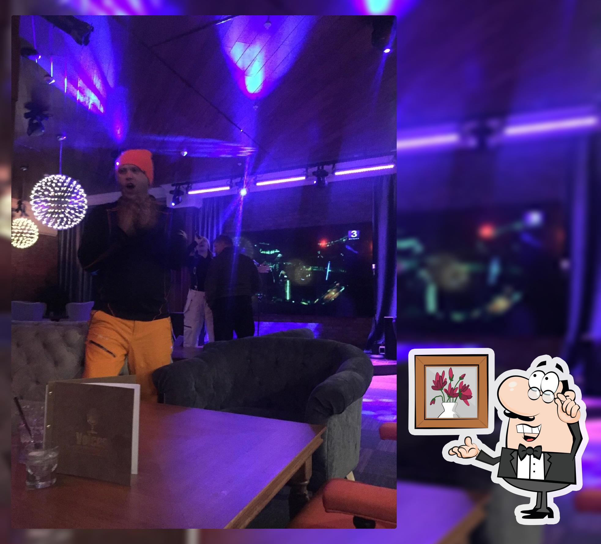 Karaoke Bar Paradise