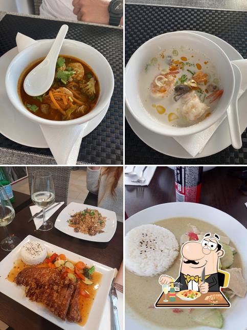 Pad Thai Ton Pho