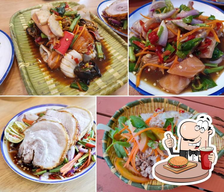 ร้านยำหน้าตึก