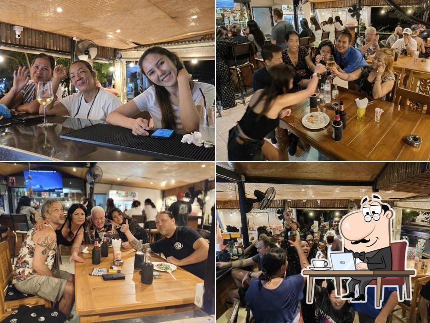 Pookies Restaurant and Sports Bar
