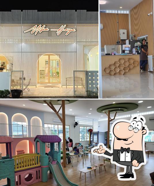 MikaHayaCafe
