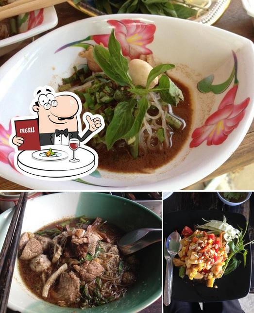 ก๋วยเตี๋ยวเรือน้ำข้น