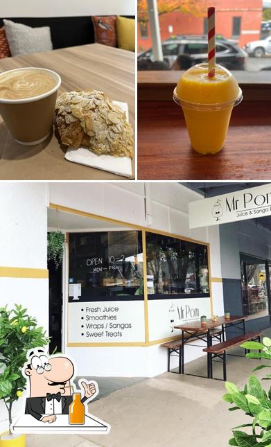 CINCO. Cafe & Juice bar