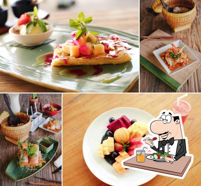 Waka Bar & Restaurant