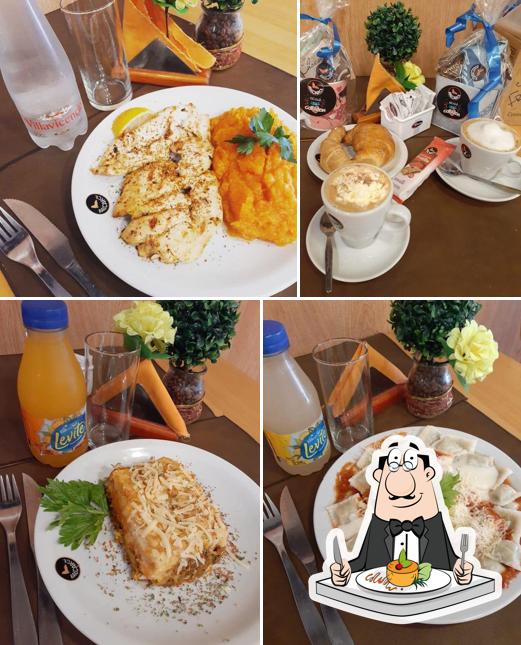 La Titina Café