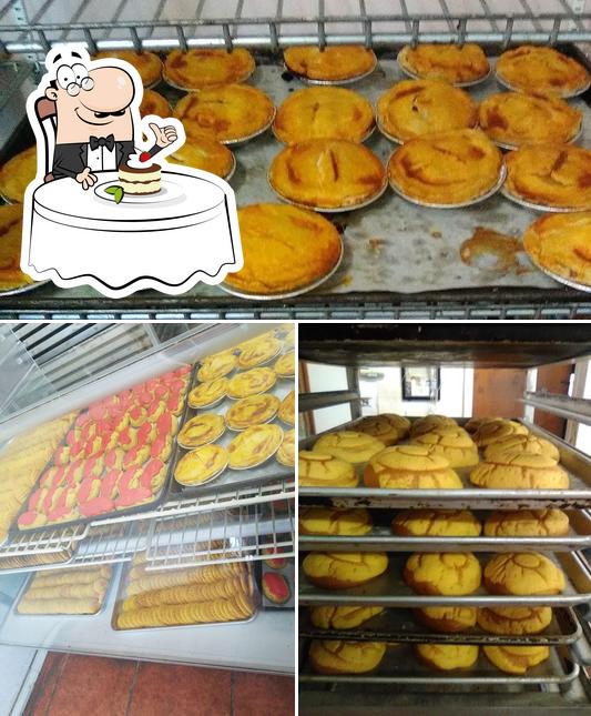 Canela's Bakery