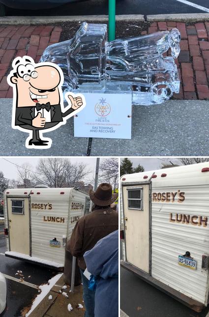 Rosey's Lunch
