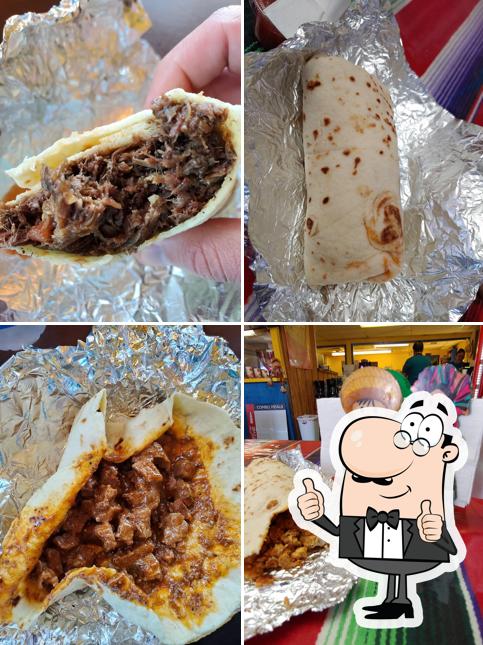 La Tejanita Burritos & Bakery