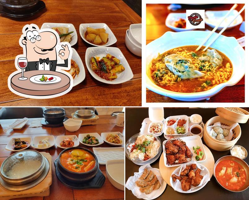 Bogle Bogle Tofu & Noodle (보글보글)