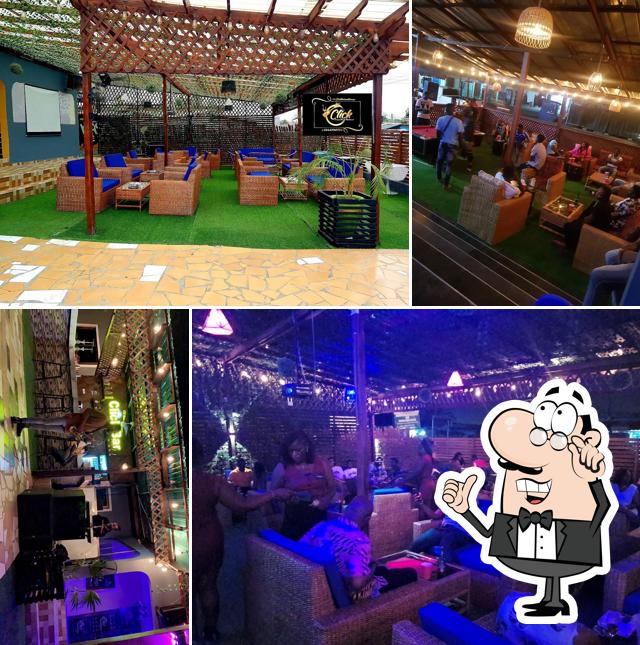 Click Bar and Lounge