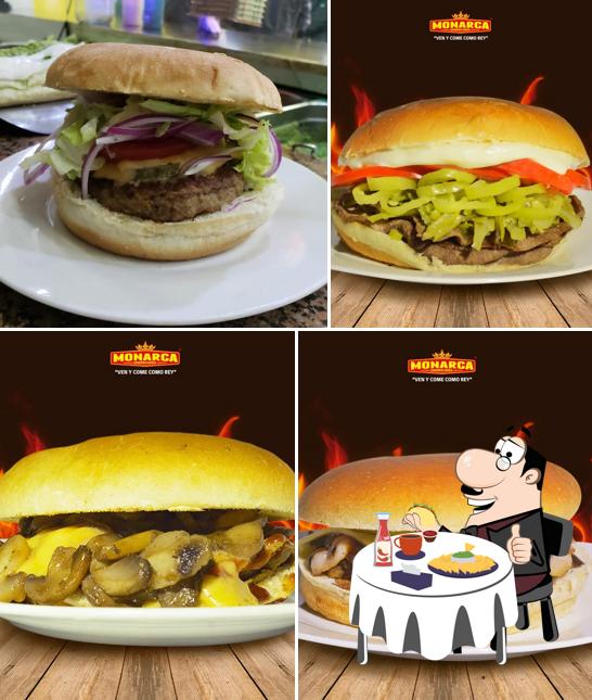 Sandwicheria Monarca