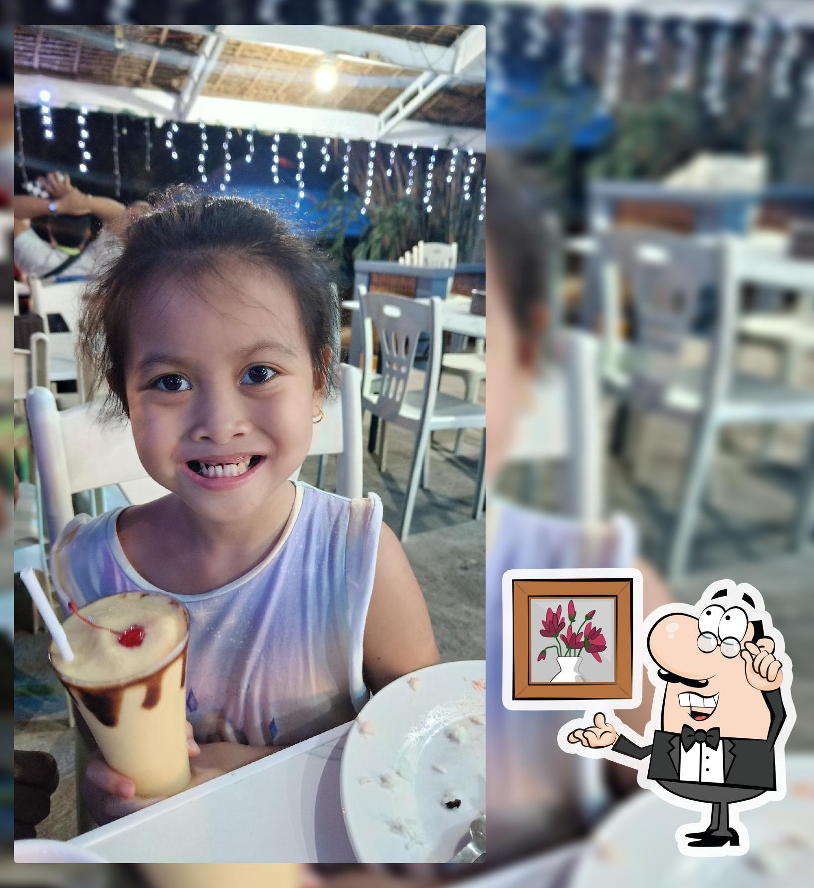 3 Bros Resto Bar