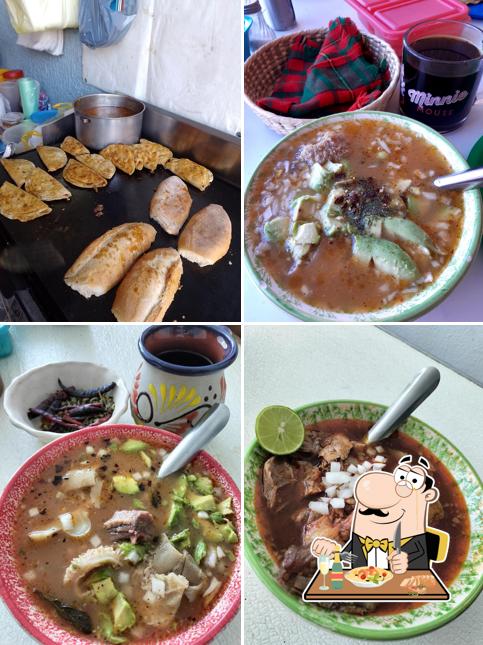Menudo y tacos de barbacoa DOÑA ROSA