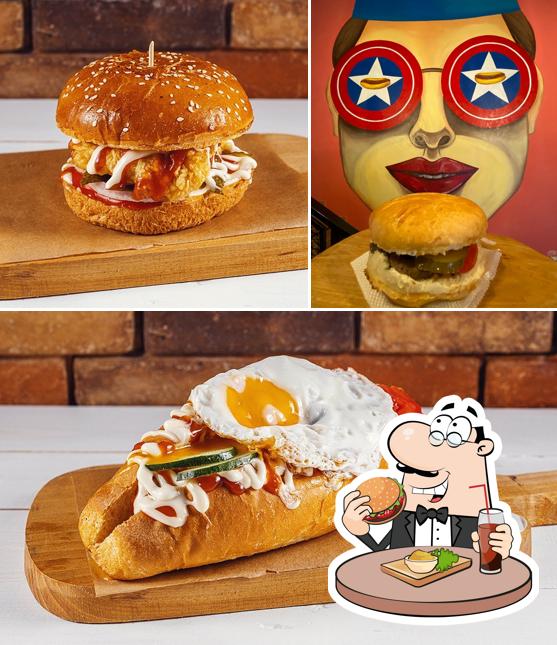 Hot-Dog Club