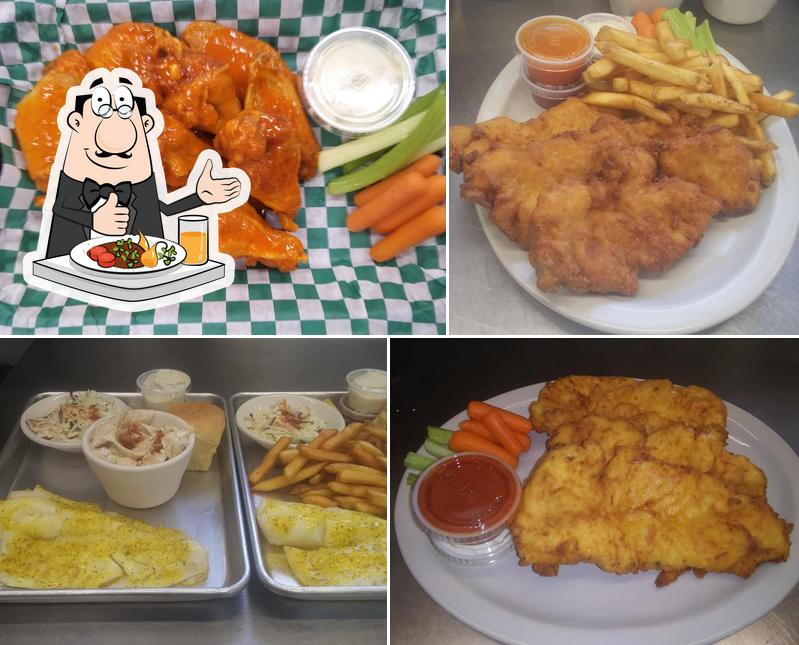 CW's 19th Hole Bar & Grill