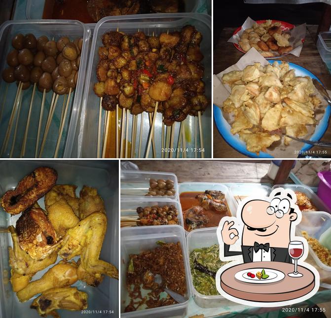 Warung Biru ꦮꦫꦸꦁꦧꦶꦫꦸ