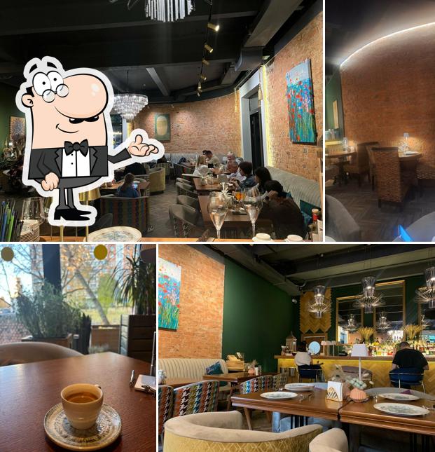 Посмотрите на внутренний интерьер "Стейк-Хаус Muu"