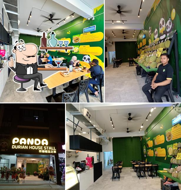 Panda Durian House Stall 熊猫榴莲之家
