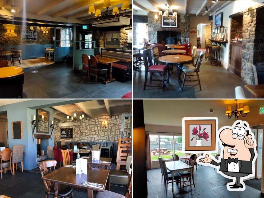 Cockett Inn