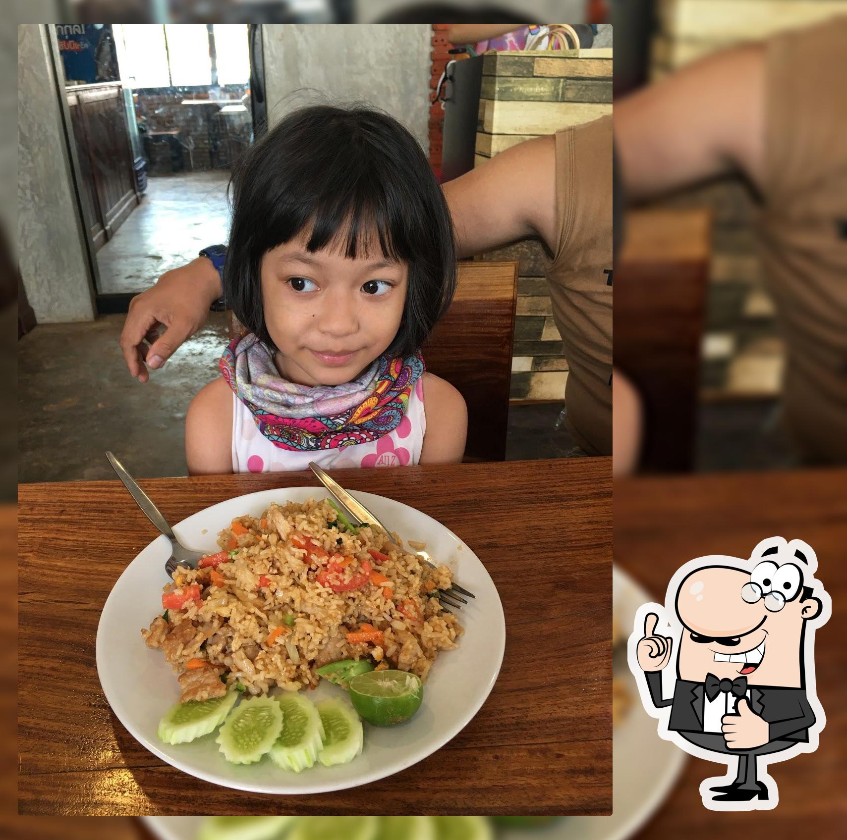 ร้านครัว สภ. เพ็ญ