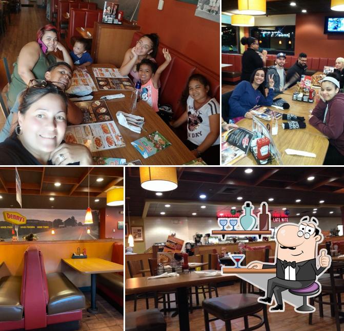 Denny's Restaurant