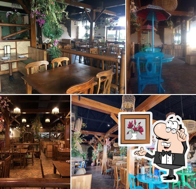 Naradeva Thai Restaurant