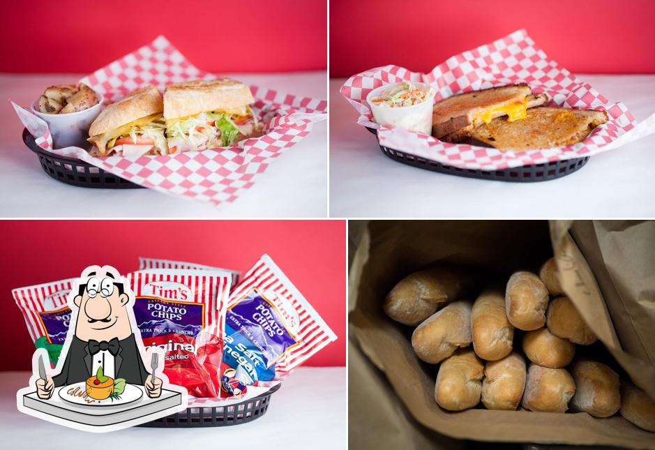 Charlie's Deli & Delivery