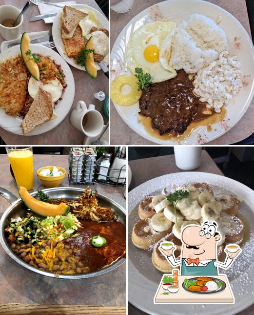 Peg's Glorified Ham n Eggs - S Sierra St