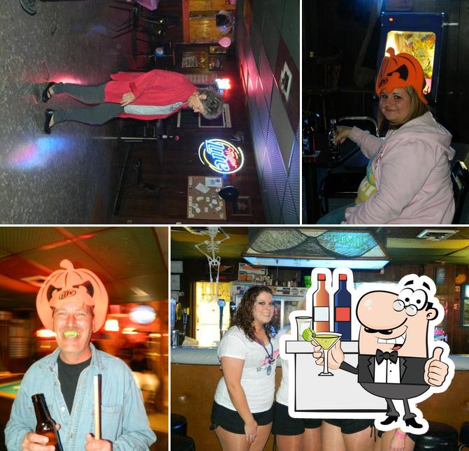 Handle Bar & Grill