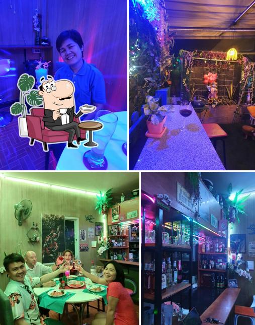 ร้านเหล้าป๊อก&ค็อกเทล HOUSE