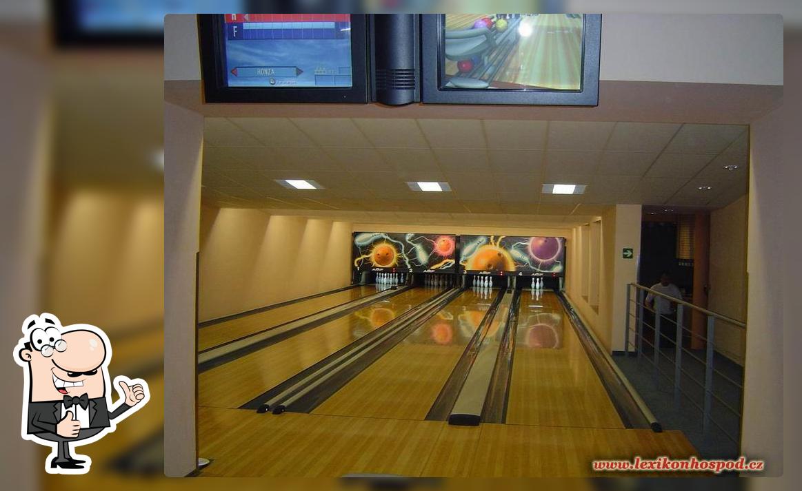 Clem's Century Lanes Bowling & Bar