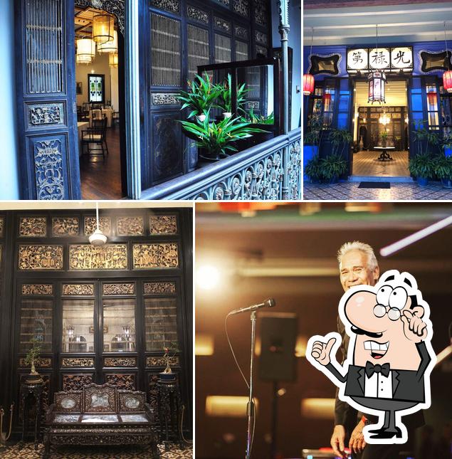 Cheong Fatt Tze - The Blue Mansion