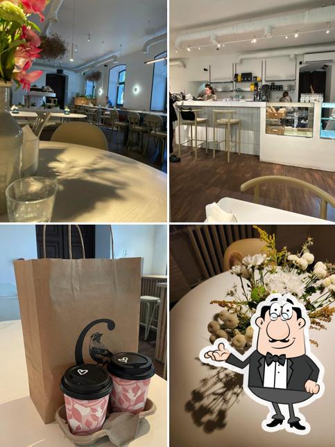 Посмотрите на внутренний интерьер "Сойка"