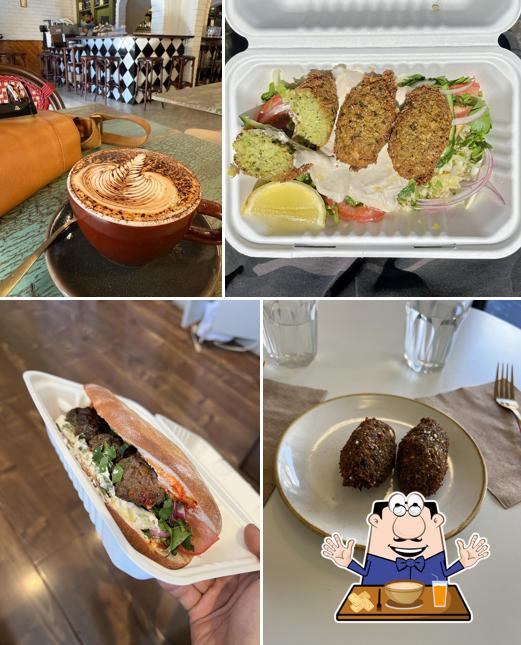 Myra's Taverna