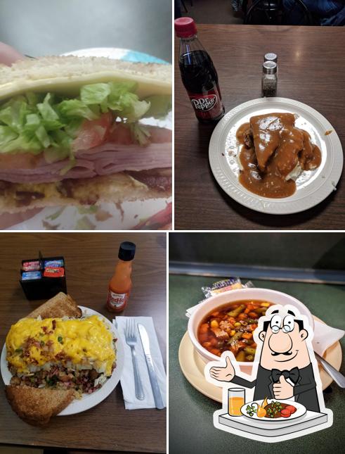 Bailey's Courtyard Cafe