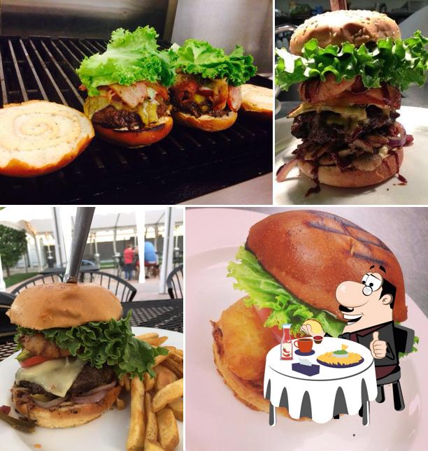 Red Brick Bar & Grill