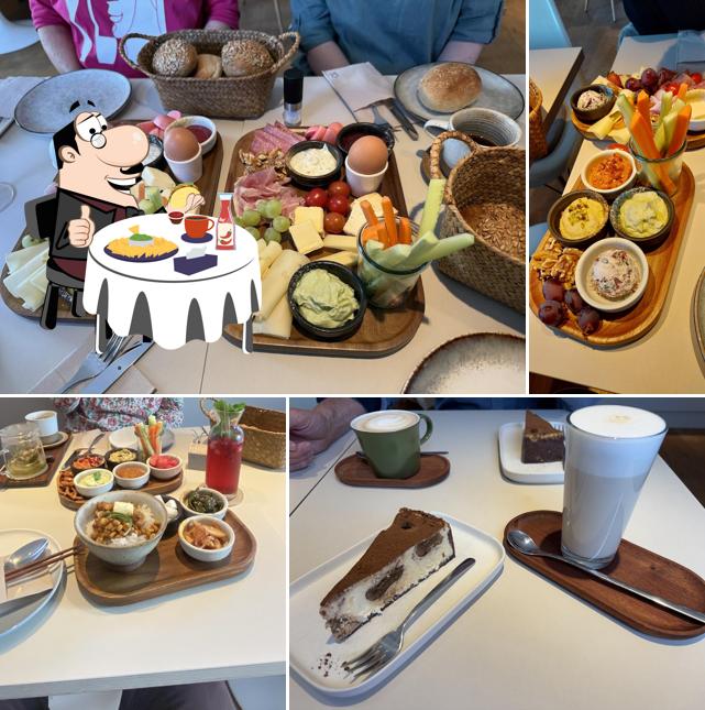 CHEN’s Cafe + Kitchen