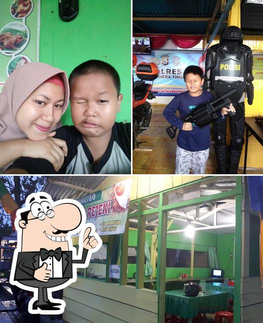 Warteg Sumber Rezeki