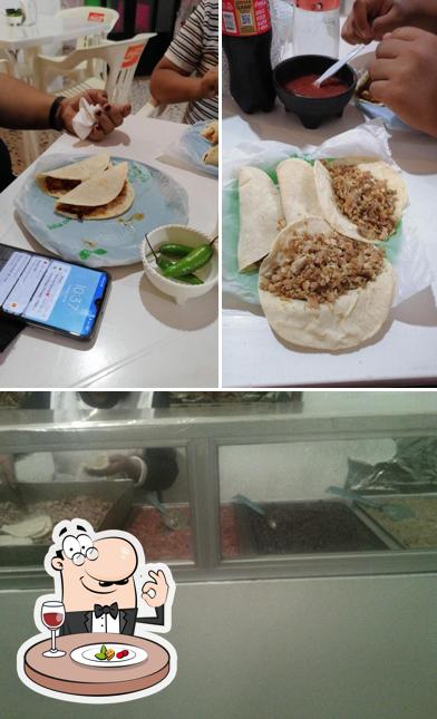 Los Mil Tacos