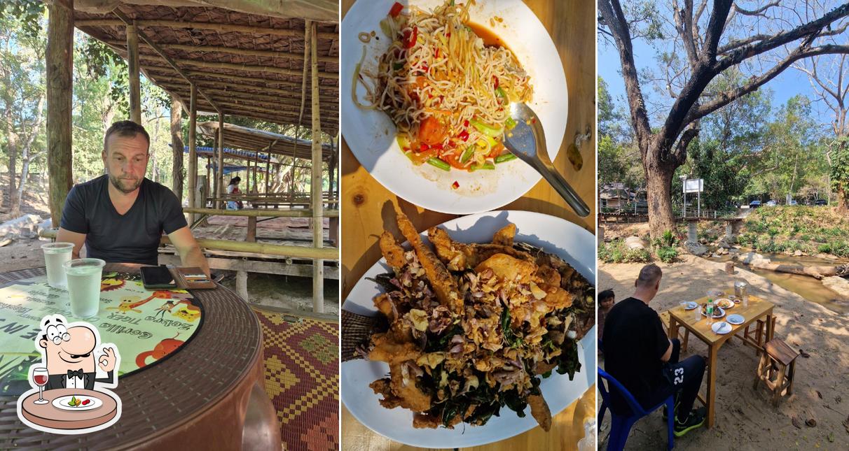 อาหารนํ้าตกแม่สาป้าต้อย Mae Sa Waterfall Food and Drink