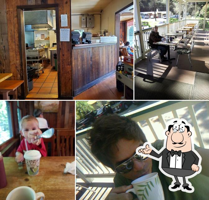 Rocky's Cafe