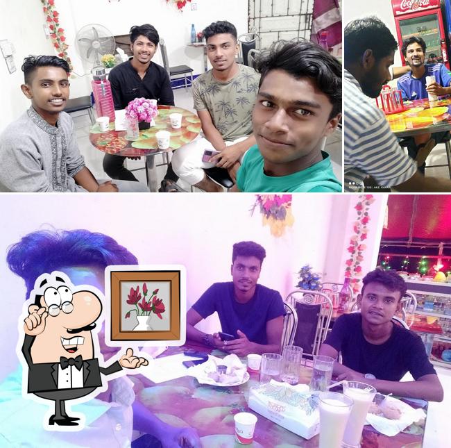 Riad Coffee House রিয়াদ কফি হাউস