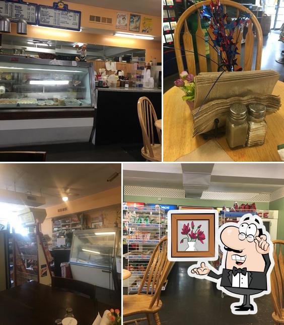 John's Corner Deli
