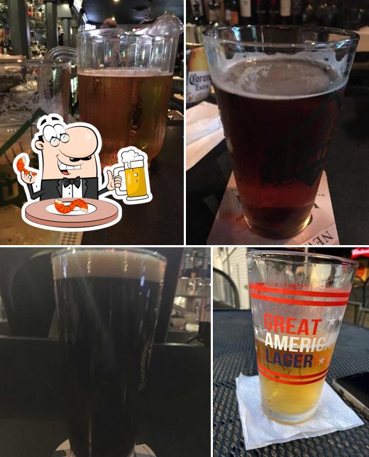Shaker's Bar and Grill