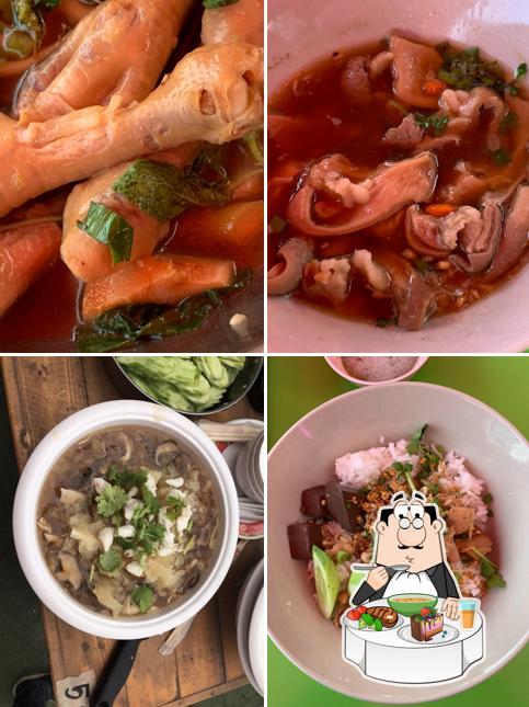 โต๊ะจีน มลโภชนา บางแพ(ลูกชาย)