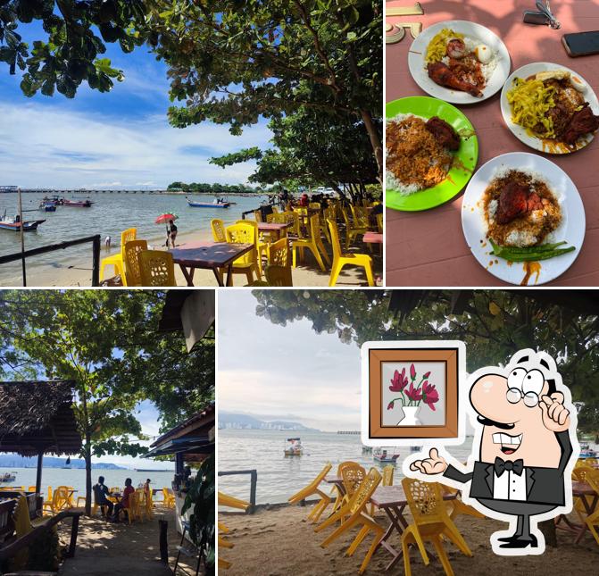 Nasi Kandar Tepi Laut