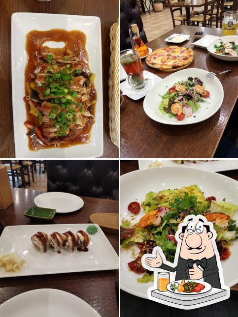 Еда в "Сладком кафе "Винцек""